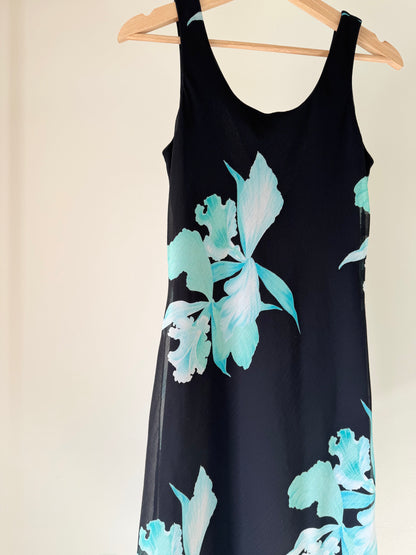 Black & Blue Dress