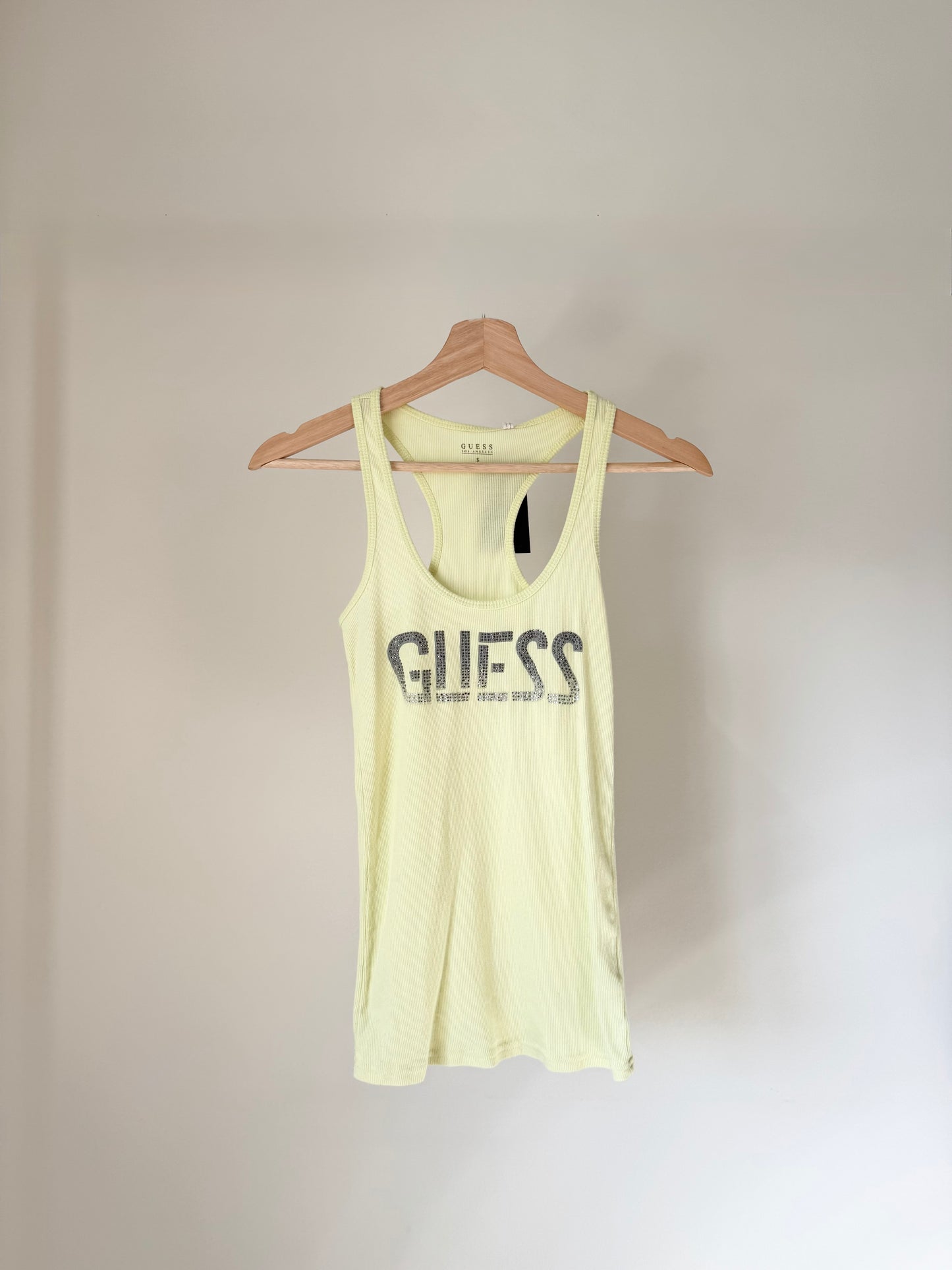 Guess Tank