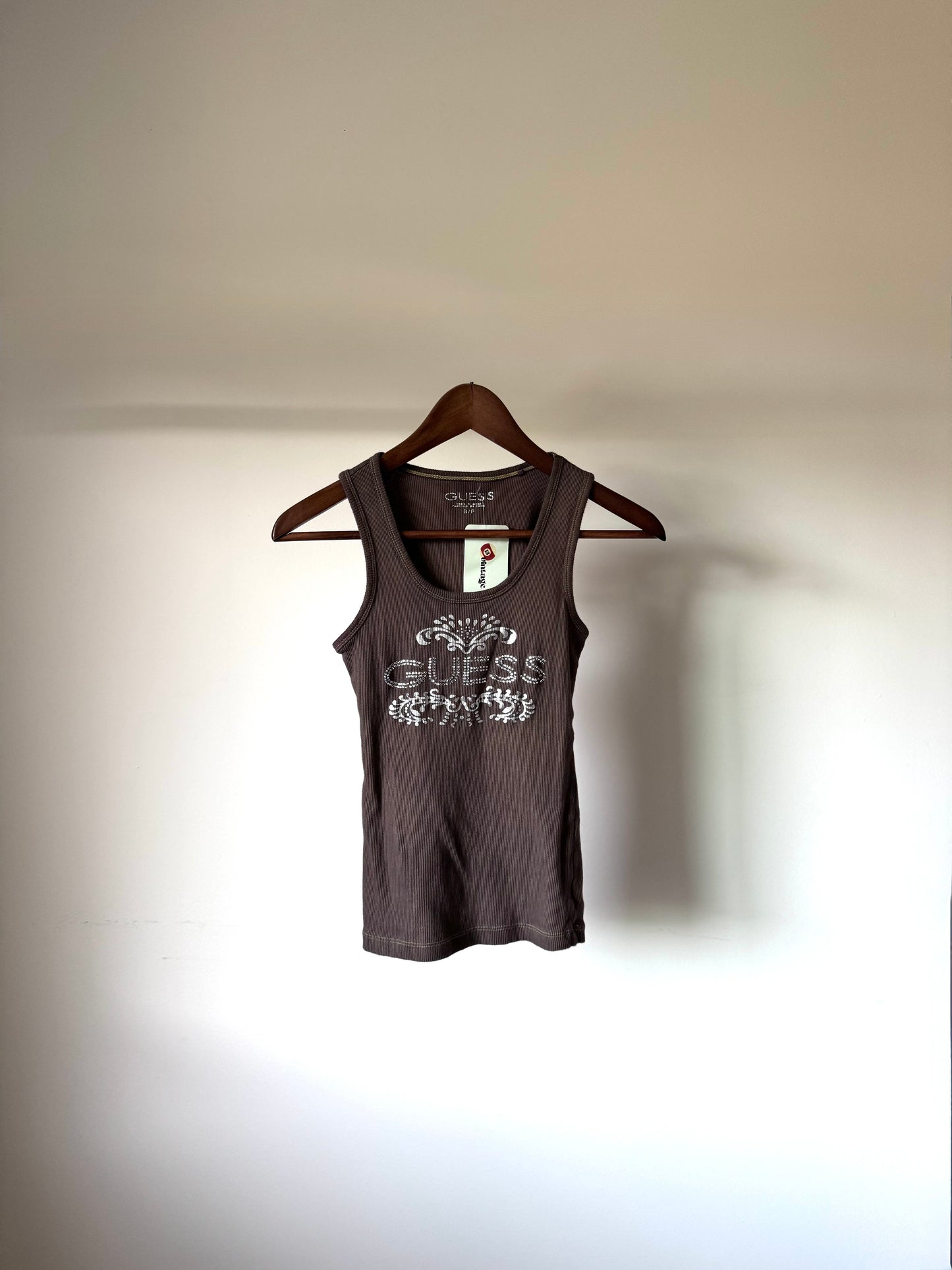 Guess Tank