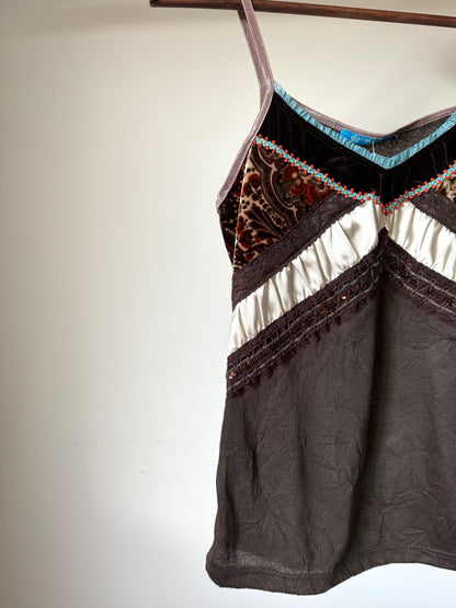 Patterned Tank